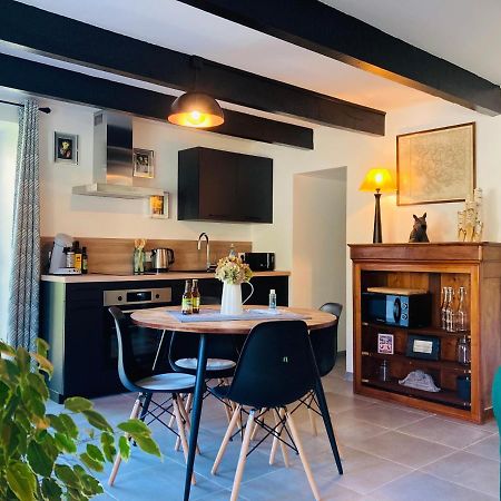 Charmante Petite Maison Renovee Quistinic Exterior foto